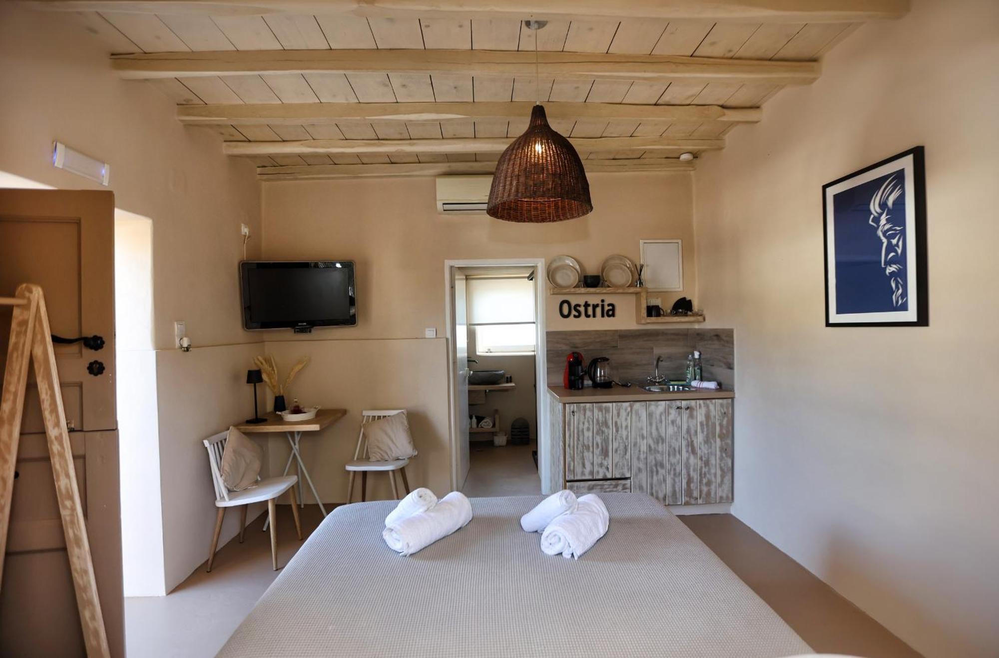 Maistrali Studio Ostria Parakopí Exterior photo